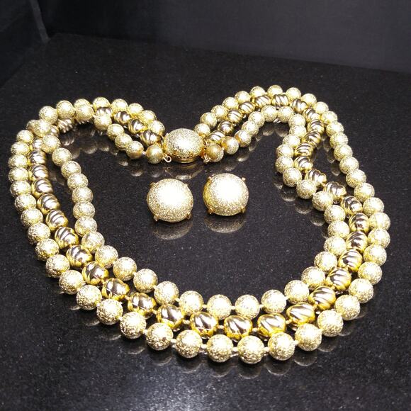 Vintage Glitter Beaded Necklace & Earrings, Art Beads, Hand-knotted, 50s Jewelry - Picture 8 of 10